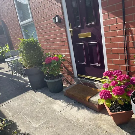 Protea Homestay Manchester Exterior foto
